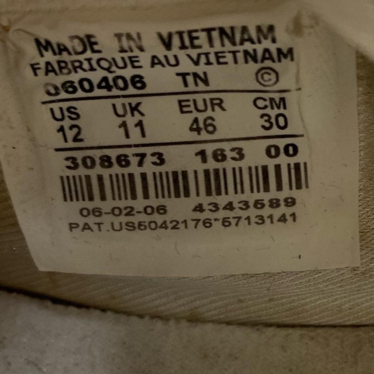 Nike Air Rift White and Gold Gumsole Tabi Split Toe Trainer Slippers