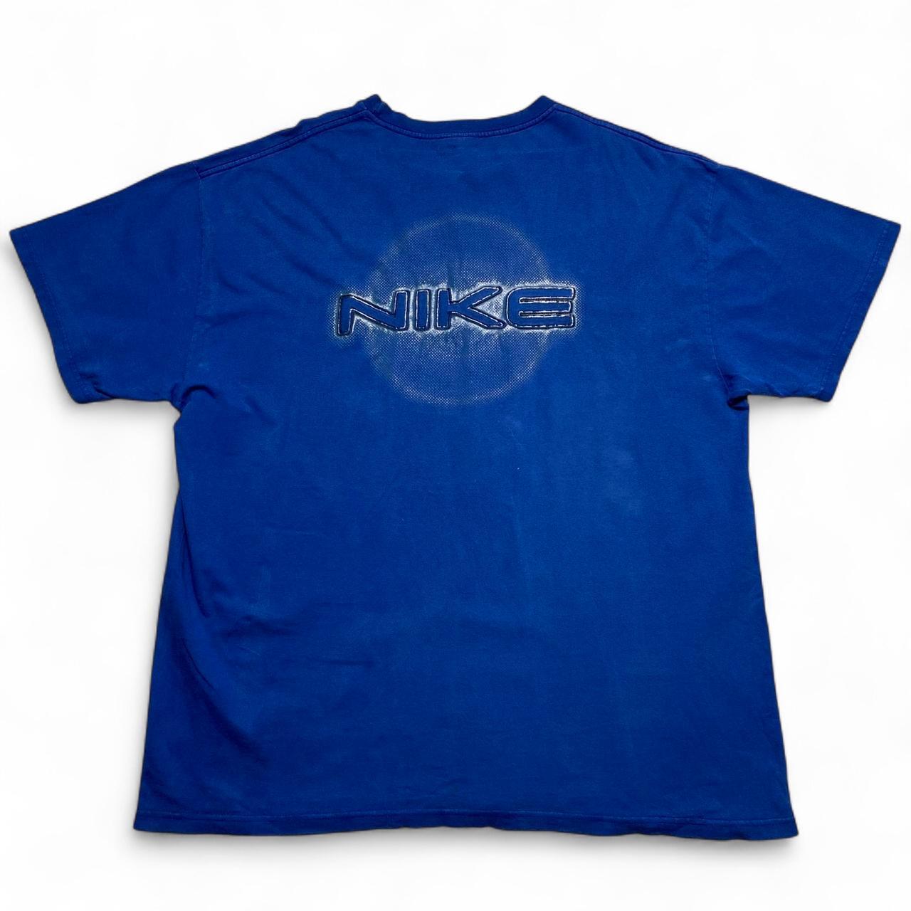 Nike Vintage y2k 90’s Blue and White Centre Swoosh T Shirt (XL)