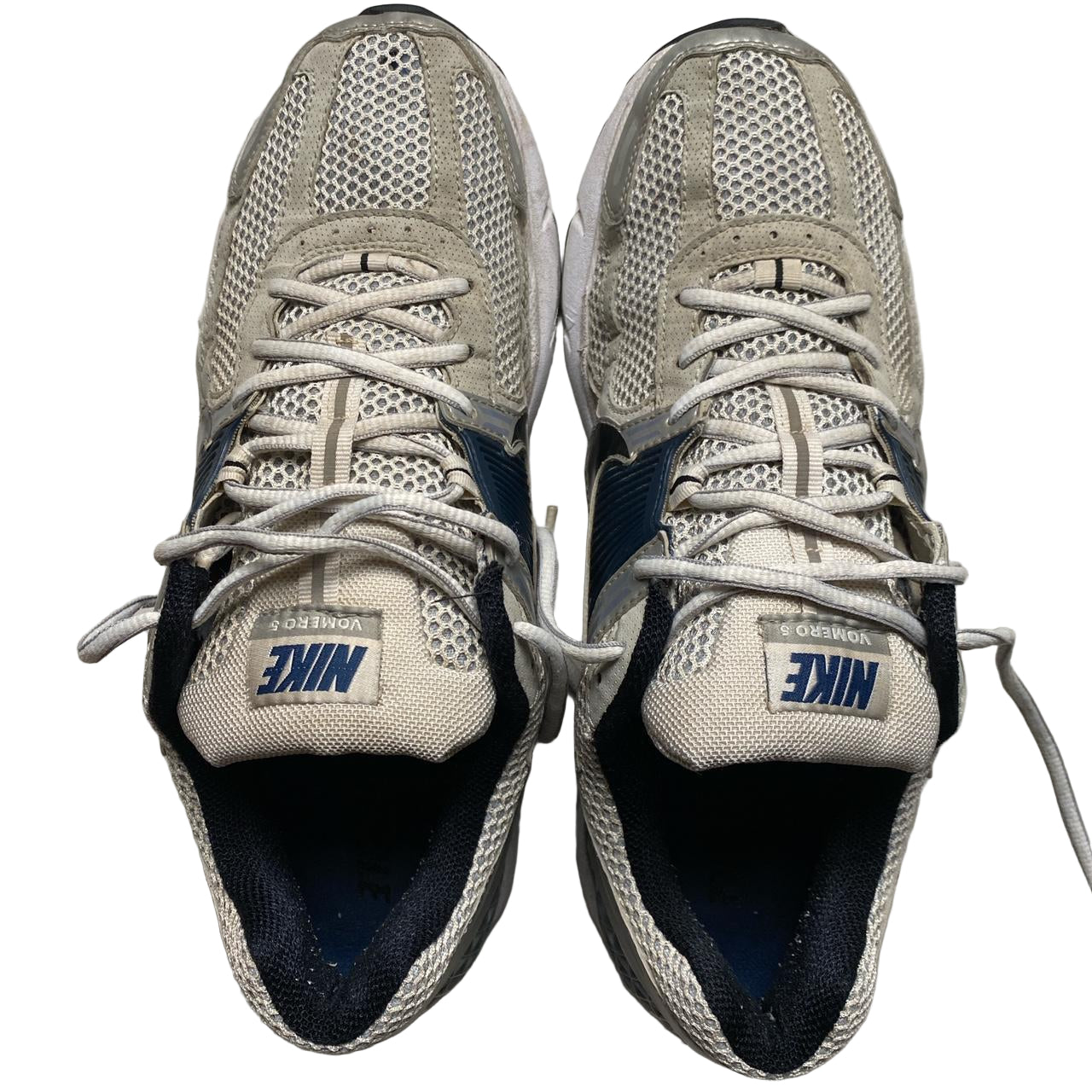 Nike Vomero 5 Vintage 2010 Running Trainers (UK 9)