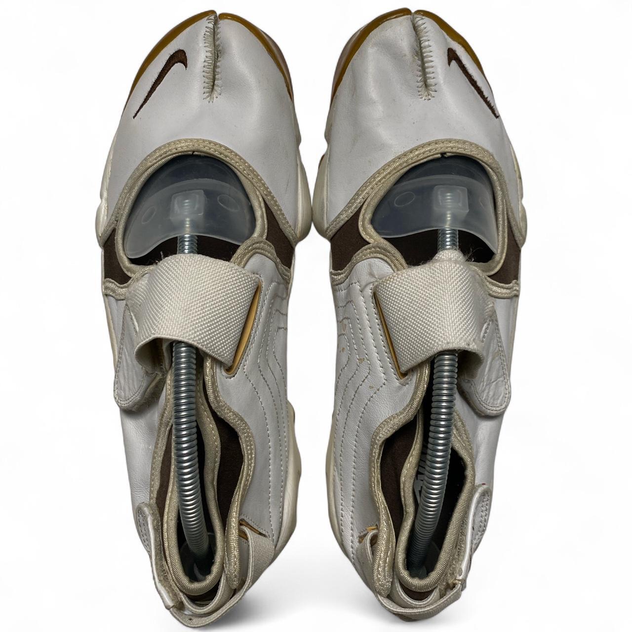 Nike Air Rift White and Brown Gum Sole Sandal Trainers (UK 9)