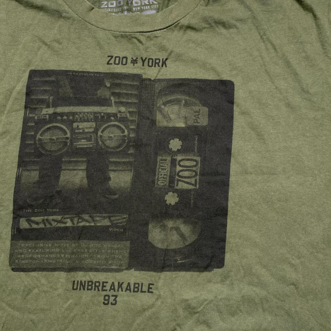 Zoo York Green and Black T Shirt (XL)