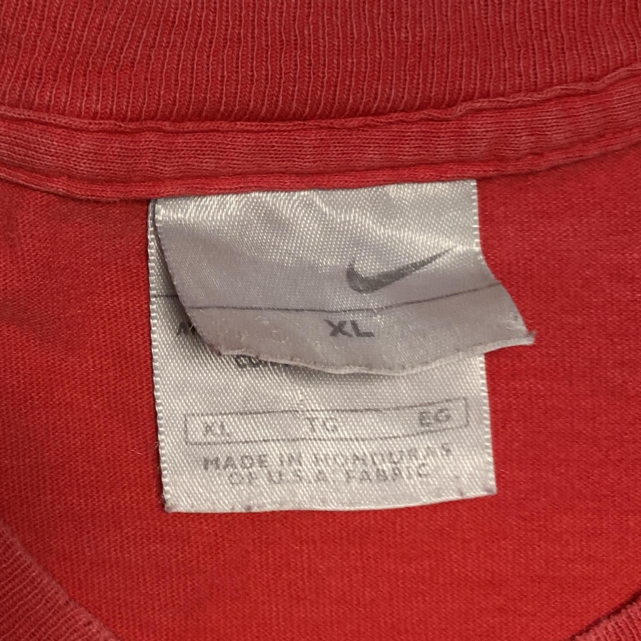 Nike Vintage 90’s Swoosh Oval Graphic Red and Silver T Shirt (XL)