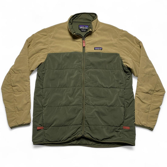 Patagonia Khaki Sand and Green Lightweight Puffer Jacket (XL)
