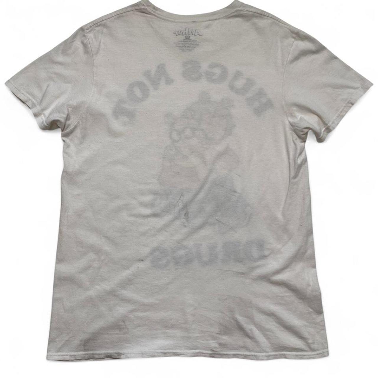 Arthur Vintage Hugs Not Drugs White T Shirt (M)