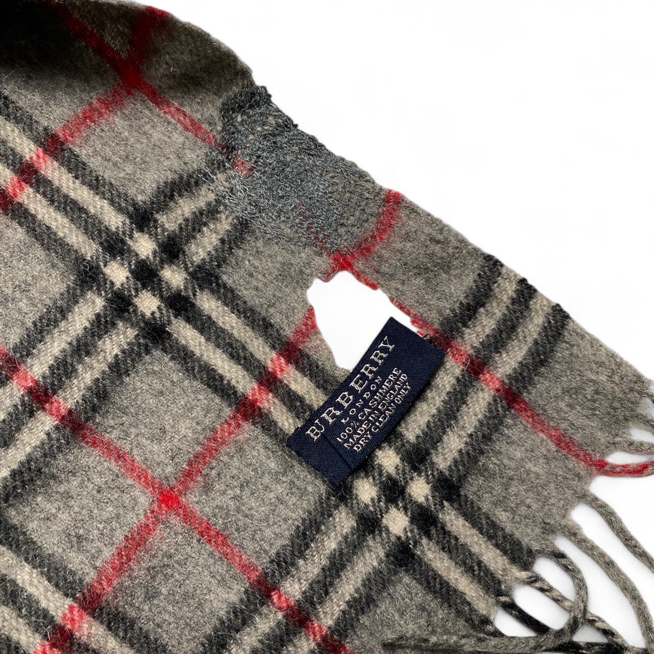 Burberry Vintage Cashmere Wool Scarf Grey Black and Red