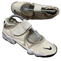 Nike Air Rift White and Black Non Tabi Toe (UK 5.5)