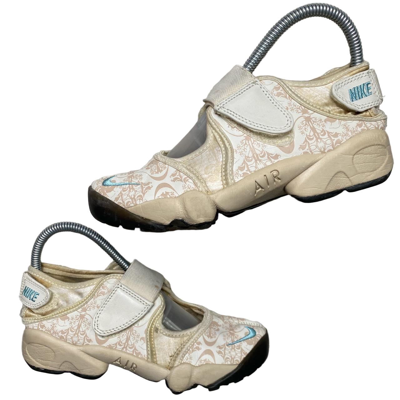 Nike Air Rift Vintage 2007 White Beige and Light Blue Floral Tabi Split Toe Shoes (UK 3.5)
