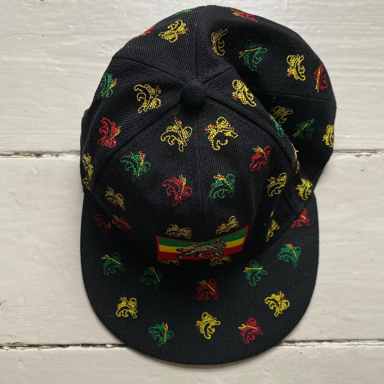 Rasta Lion Black Snapback Cap