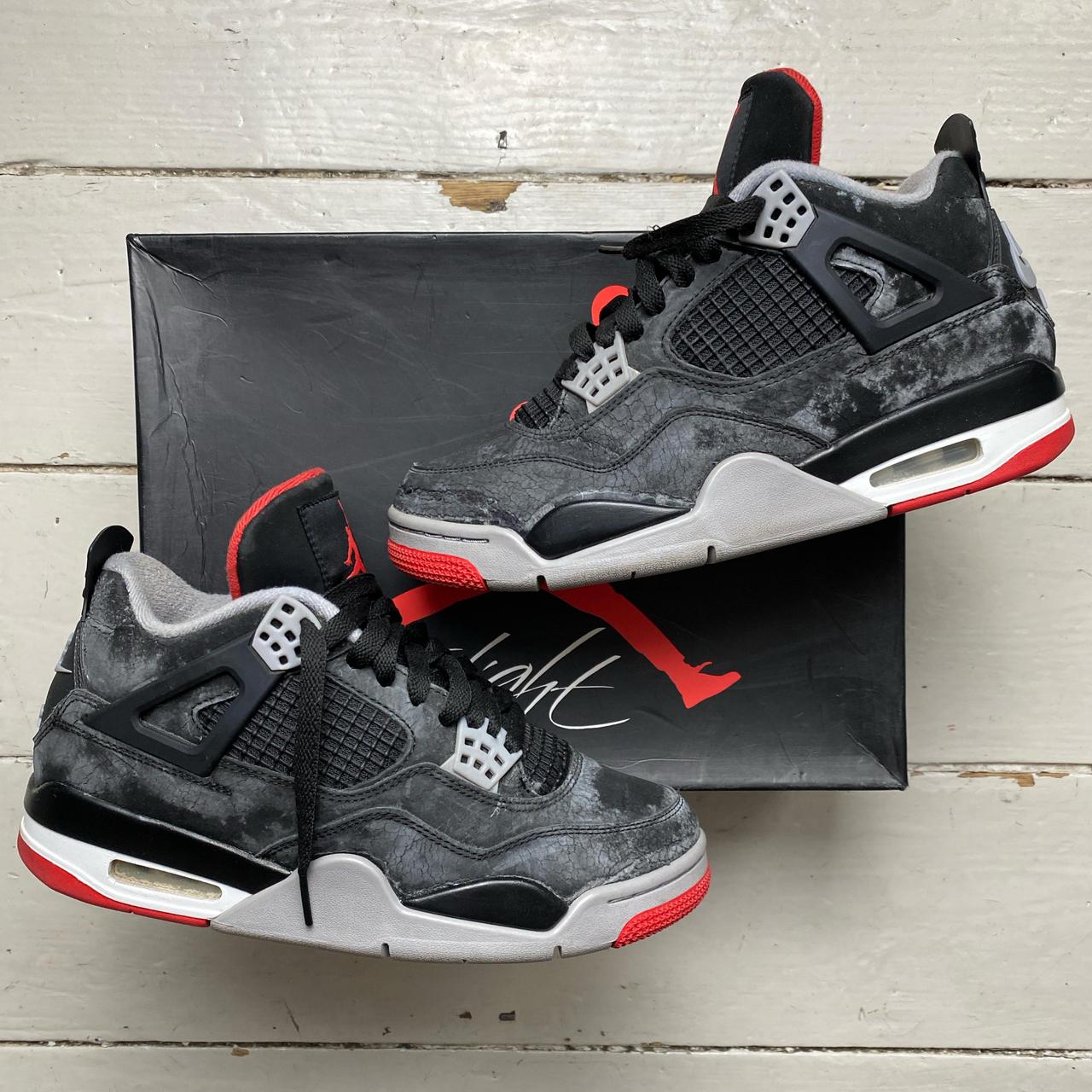 Jordan 4 Bred