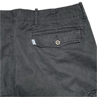 Levis Cargo Black Shorts (W 38)