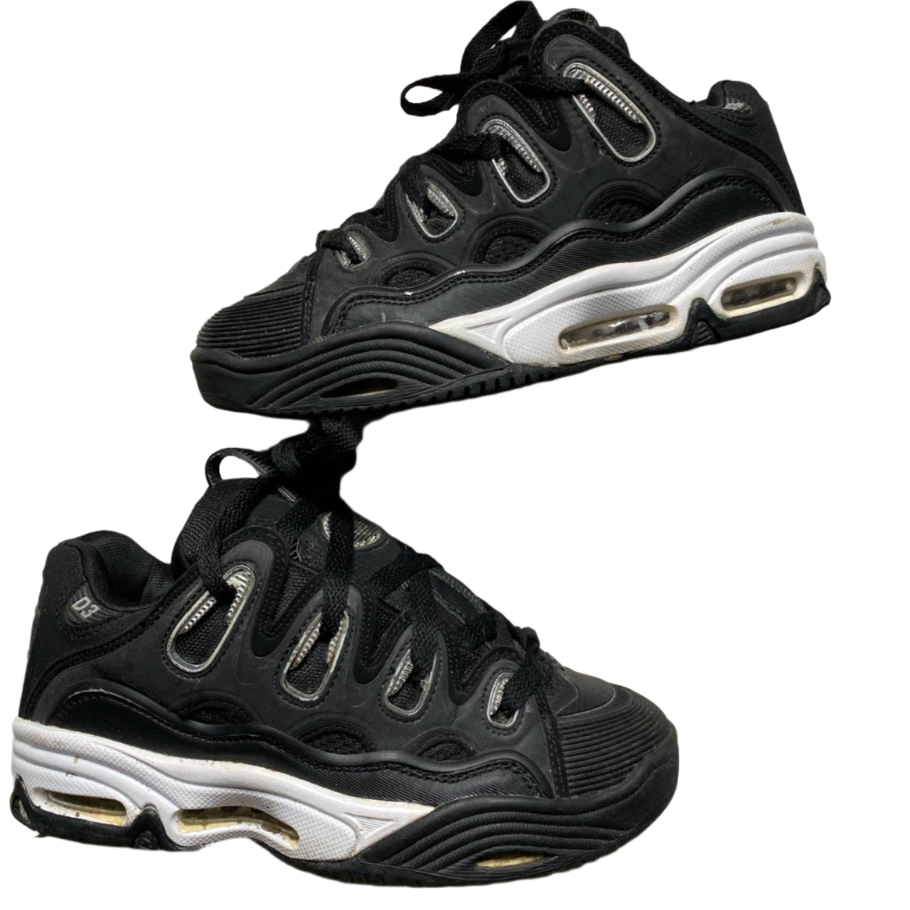 Osiris D3 - 2001 Black and White Chunky Skateboarding Shoes (UK 5)