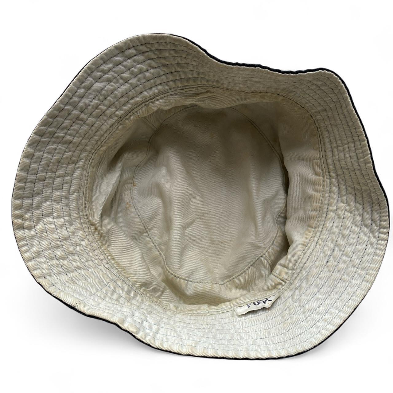 Ministry of Sound Vintage 90’s Black and White bucket hat