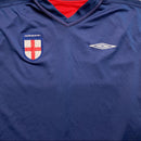 England Umbro Vintage 2004 Red and Navy Reversible Football Jersey (M)