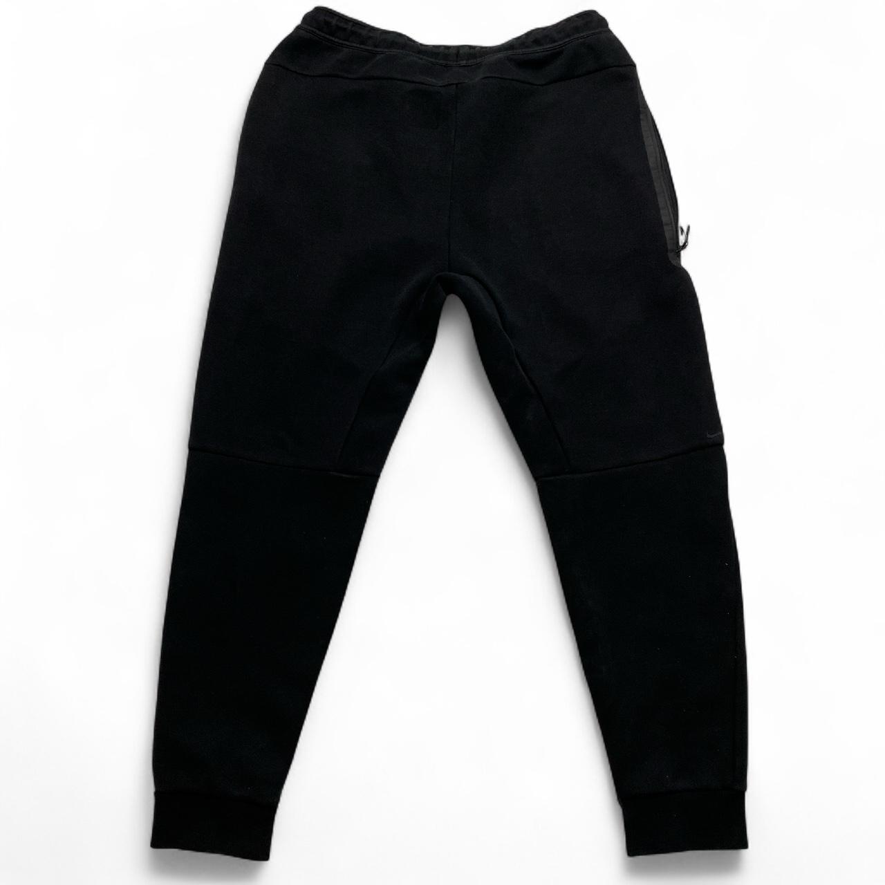 Nike Tech Fleece Black Full Tracksuit Hoodie and Joggers (XL)