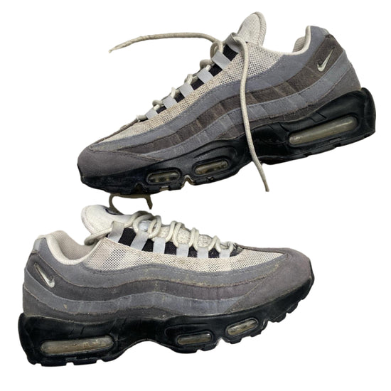 Nike Air Max 95 Grey Jewel (UK 9)