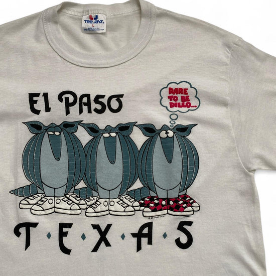 El Paso Texas Dare to be Dillo Vintage 90’s White T Shirt (L)
