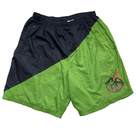 Nike Air Jordan Vintage 90’s Black and Green Shell Trackpant Shorts (L)