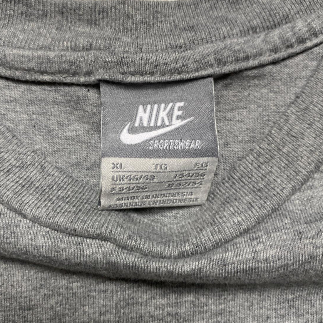Nike Air Max LTD Grey and Rainbow Vintage y2k T Shirt (XL)
