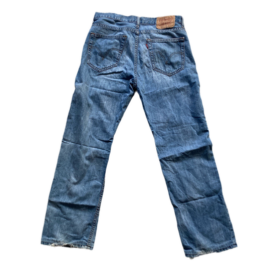 Levis Light Blue 752 Jeans (32W)