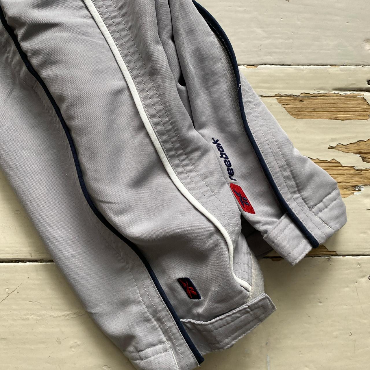 Reebok Vintage Shell Baggy Trackpant Bottoms Silver Navy and White
