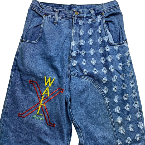 Wall Street X Vintage 90’s Baggy Distressed Embroidered Jeans (30W)