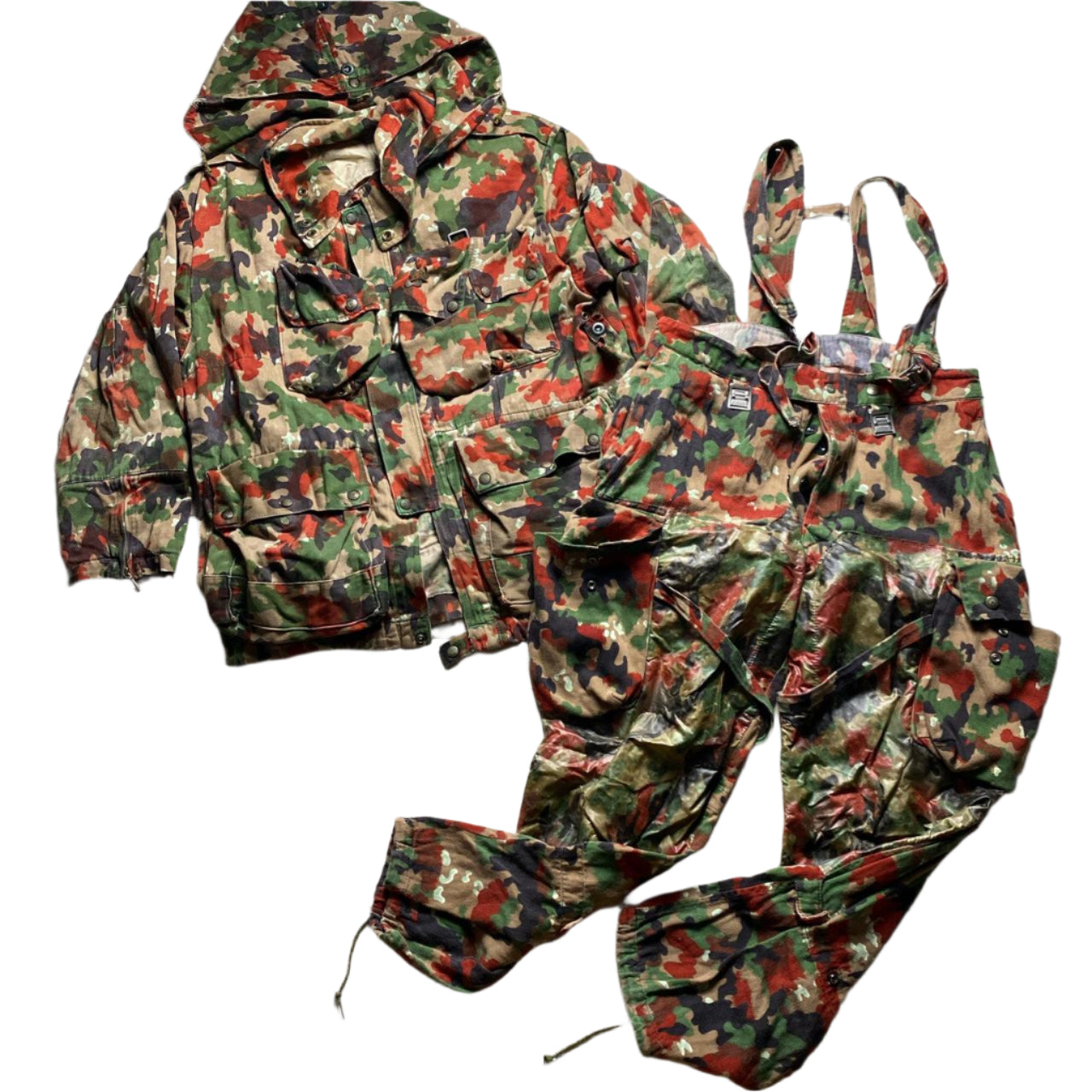 Camo Bretel CH Vintage Military Red Green and Brown Camouflage Jacket and Dungarees (L)