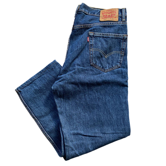 Levis 550 Stonewashed Blue Baggy Jeans (36W)