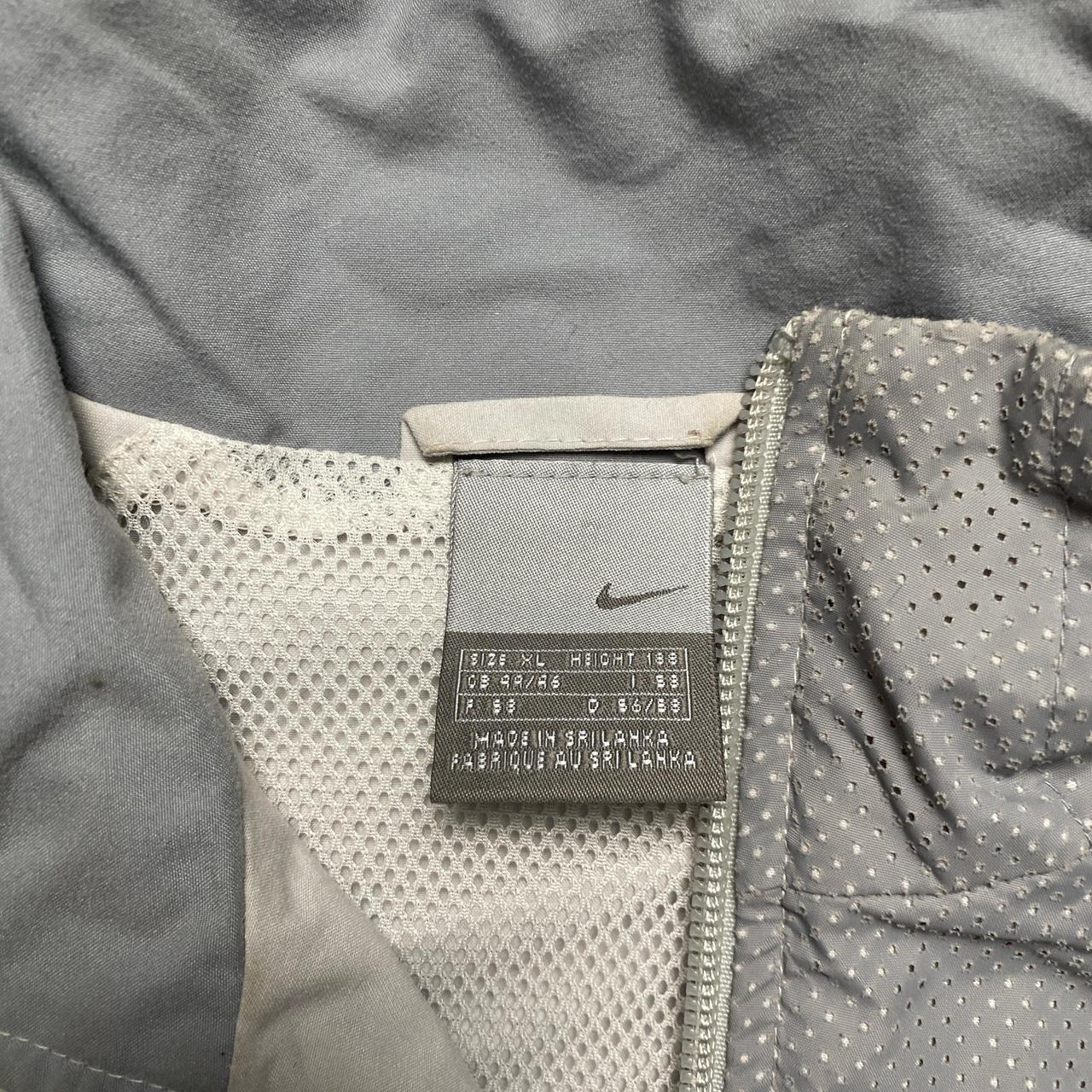 Nike Air Max Vintage y2k Silver and White Shell Tracksuit Jacket (XL)