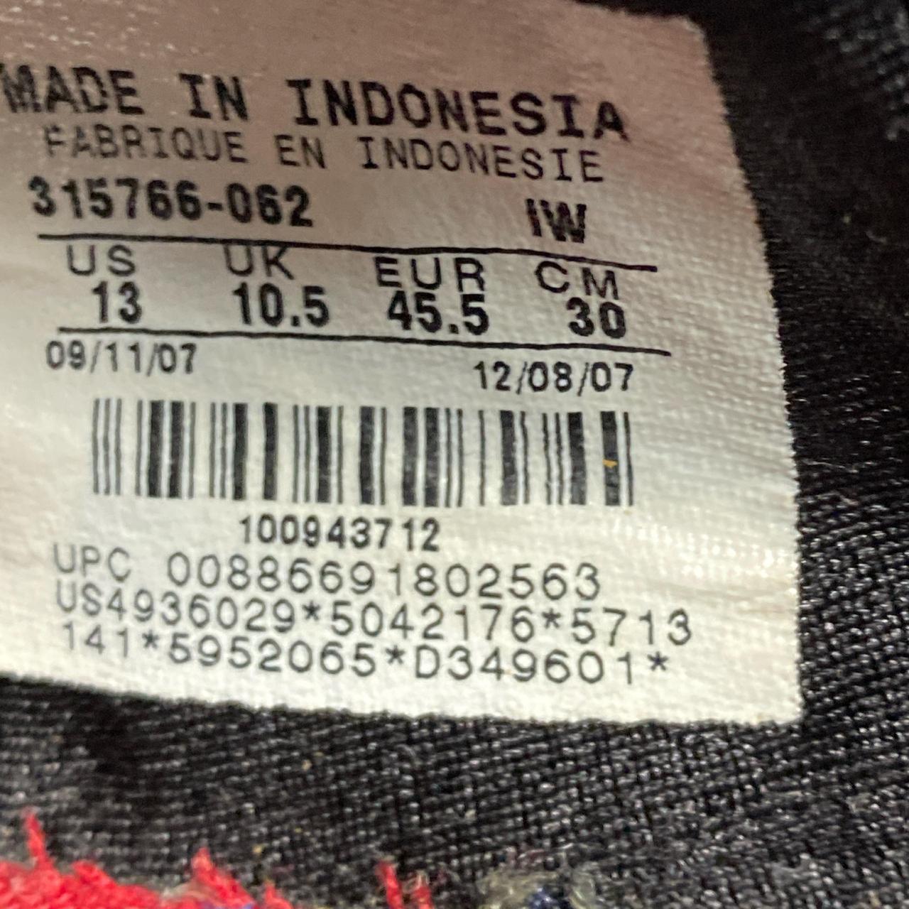 Nike Air Rift Black and Red Tartan Trainers (UK 9.5)