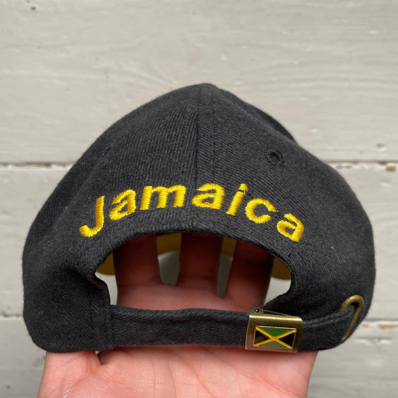 Jamaica Yellow and Black Cap