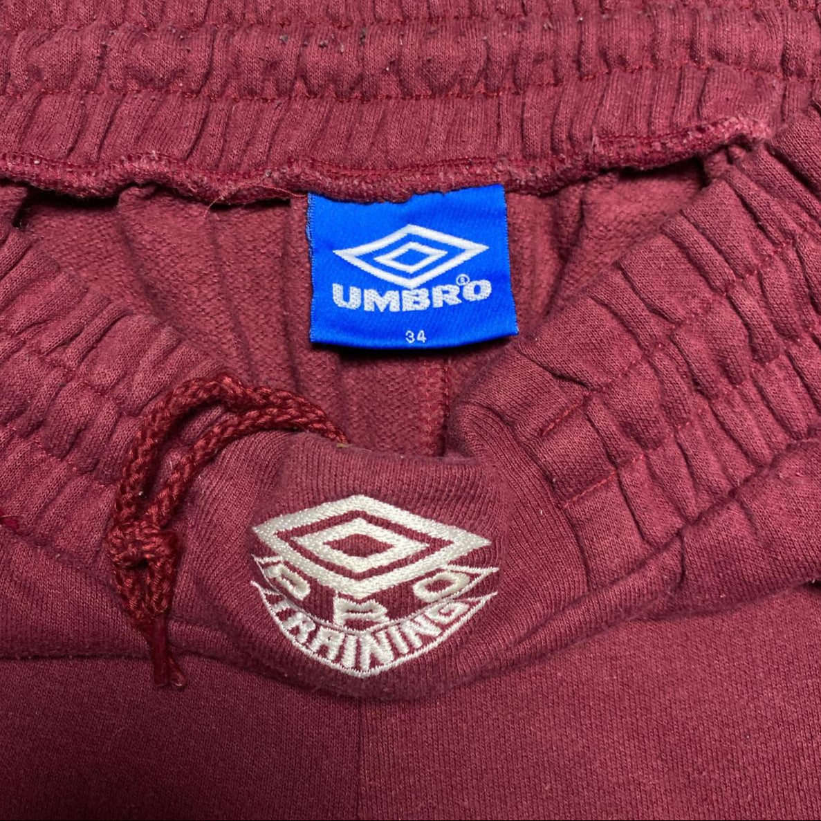 Umbro Vintage 90’s Pro Training Burgundy and White Joggers (W 34)