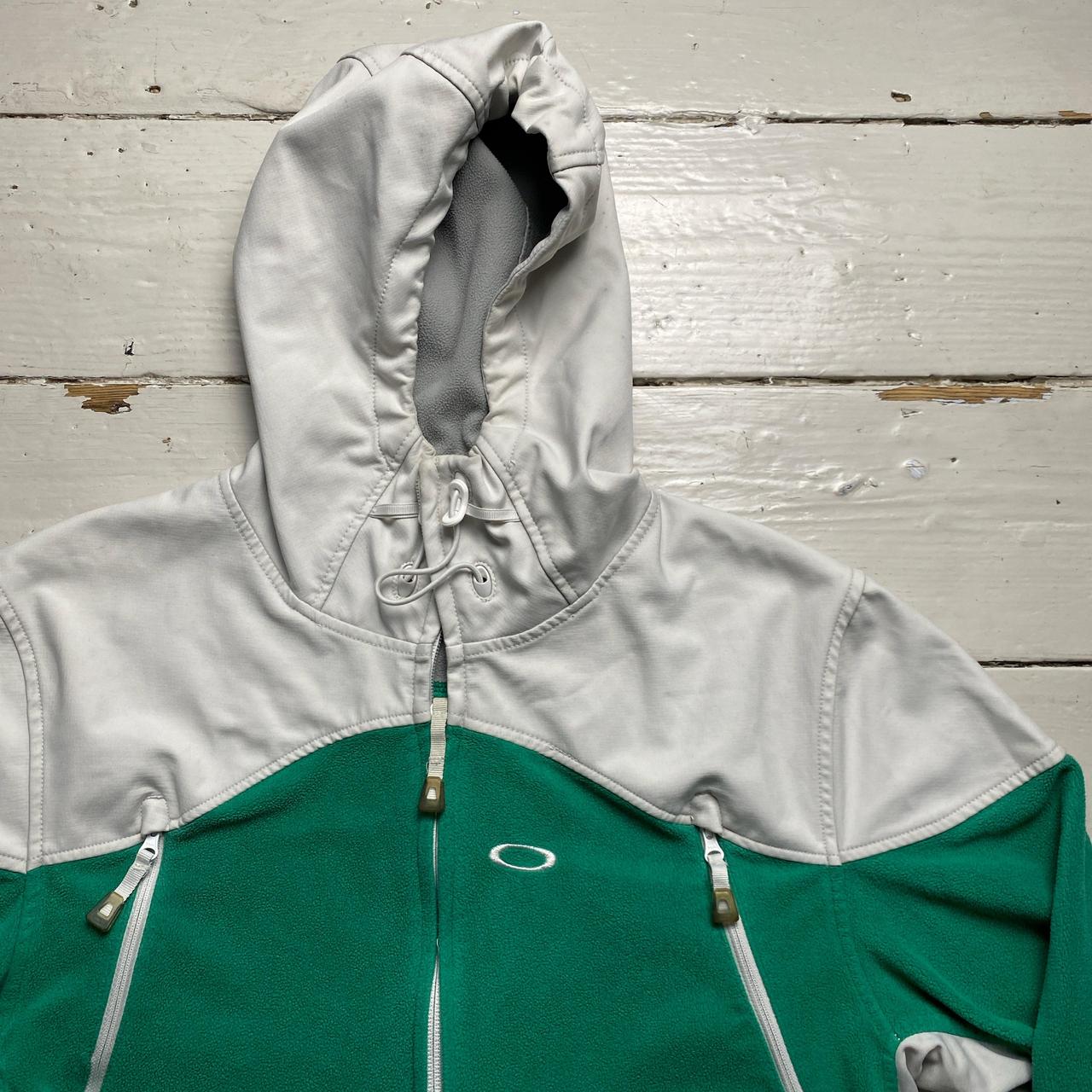 Oakley Vintage Green Fleece and White Jacket