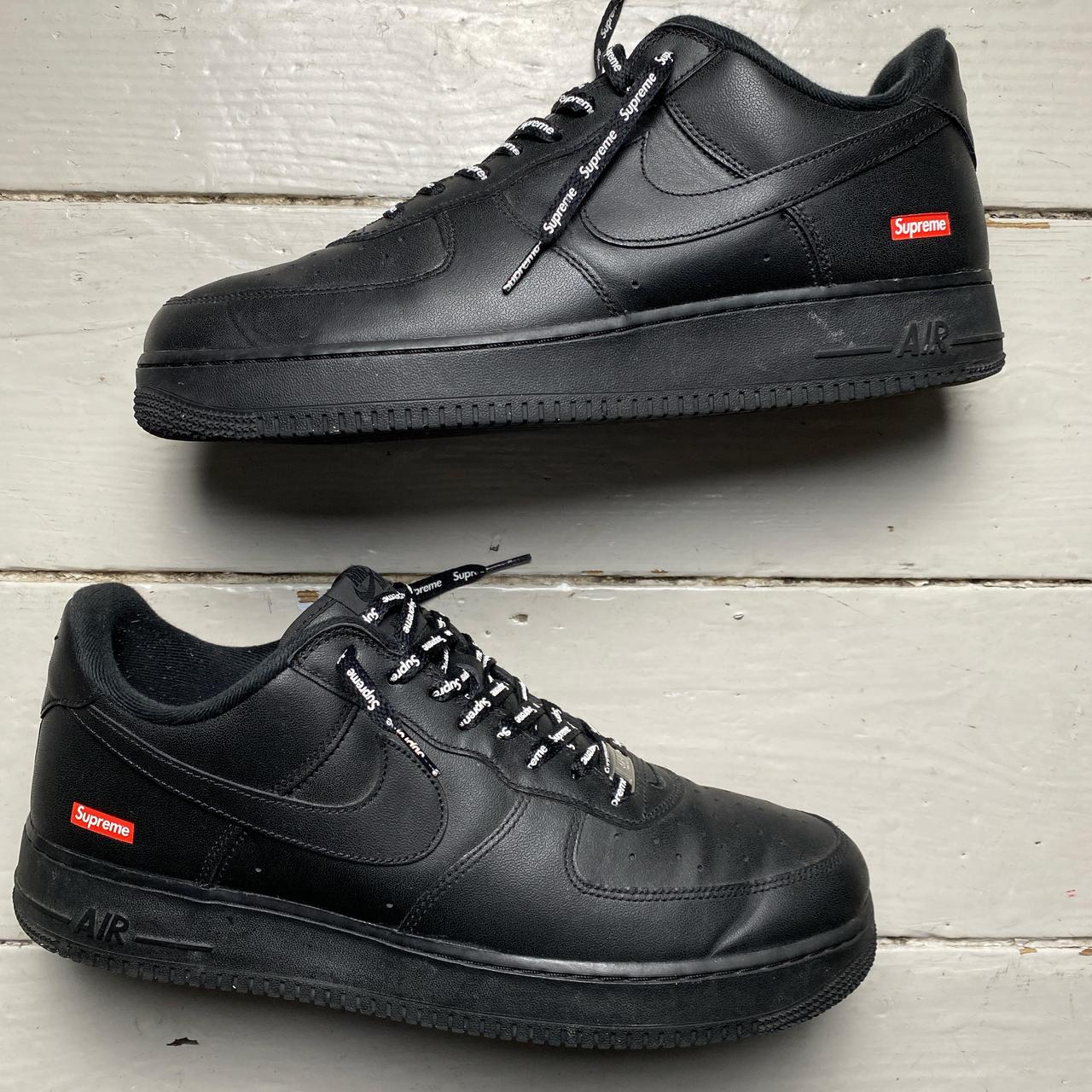 Nike Air Force 1 Supreme Black