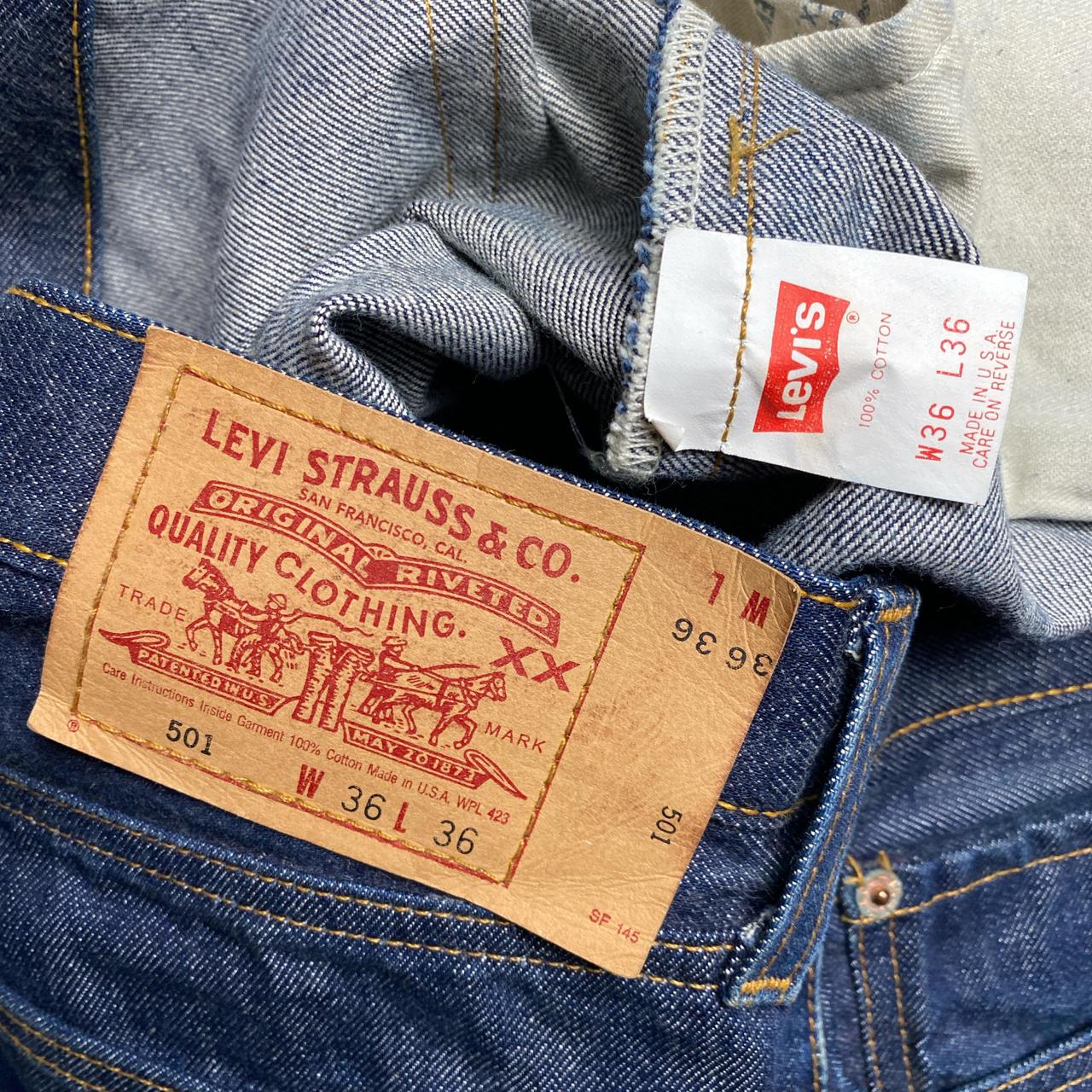 Levis 501 XX Navy Vintage Made in USA Jeans