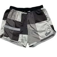 Nike Running Reflective Checked Patchwork Grey Black and White Shorts and T Shirt Set (L)