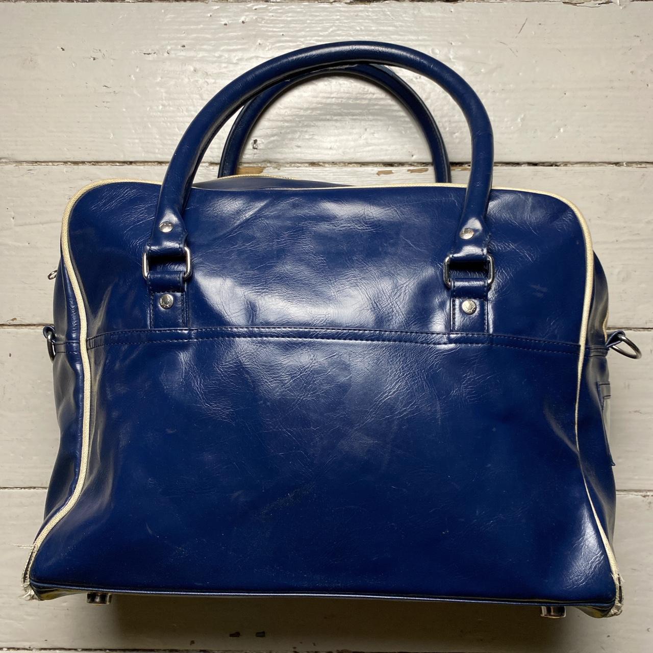 Navy and white Fred Perry leather weekend bag leather