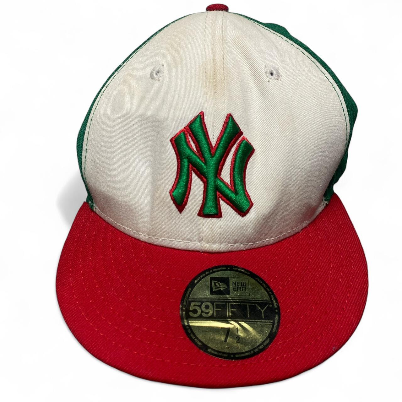 New York Yankees Mexico Italy Colours White Red and Green Fitted Cap