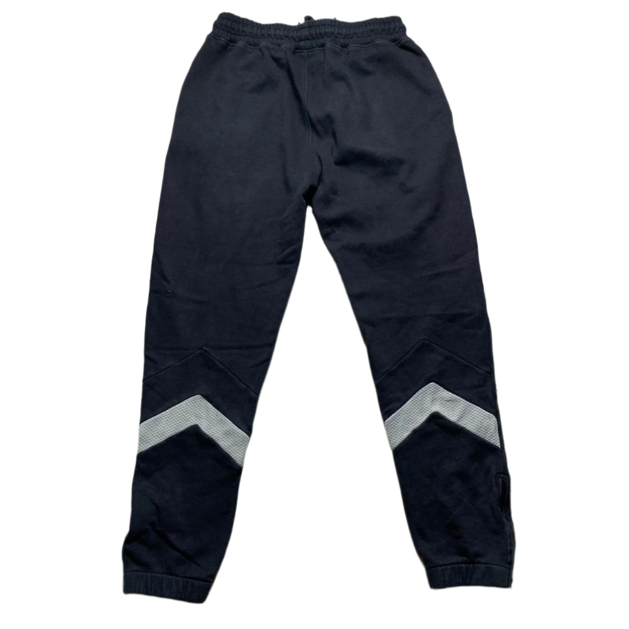 Trapstar Irongate Black and Grey Tracksuit (M)