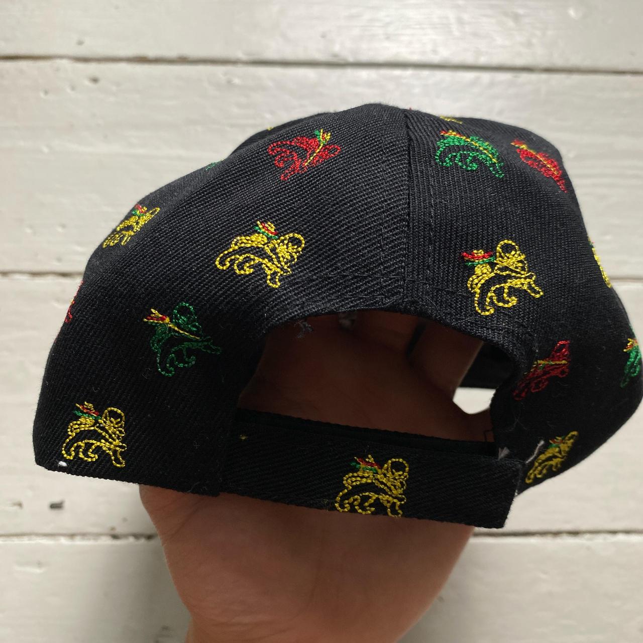 Rasta Lion Black Snapback Cap