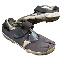 Nike Air Rift Split Tabi Toe Grey and White Trainers (UK 11)