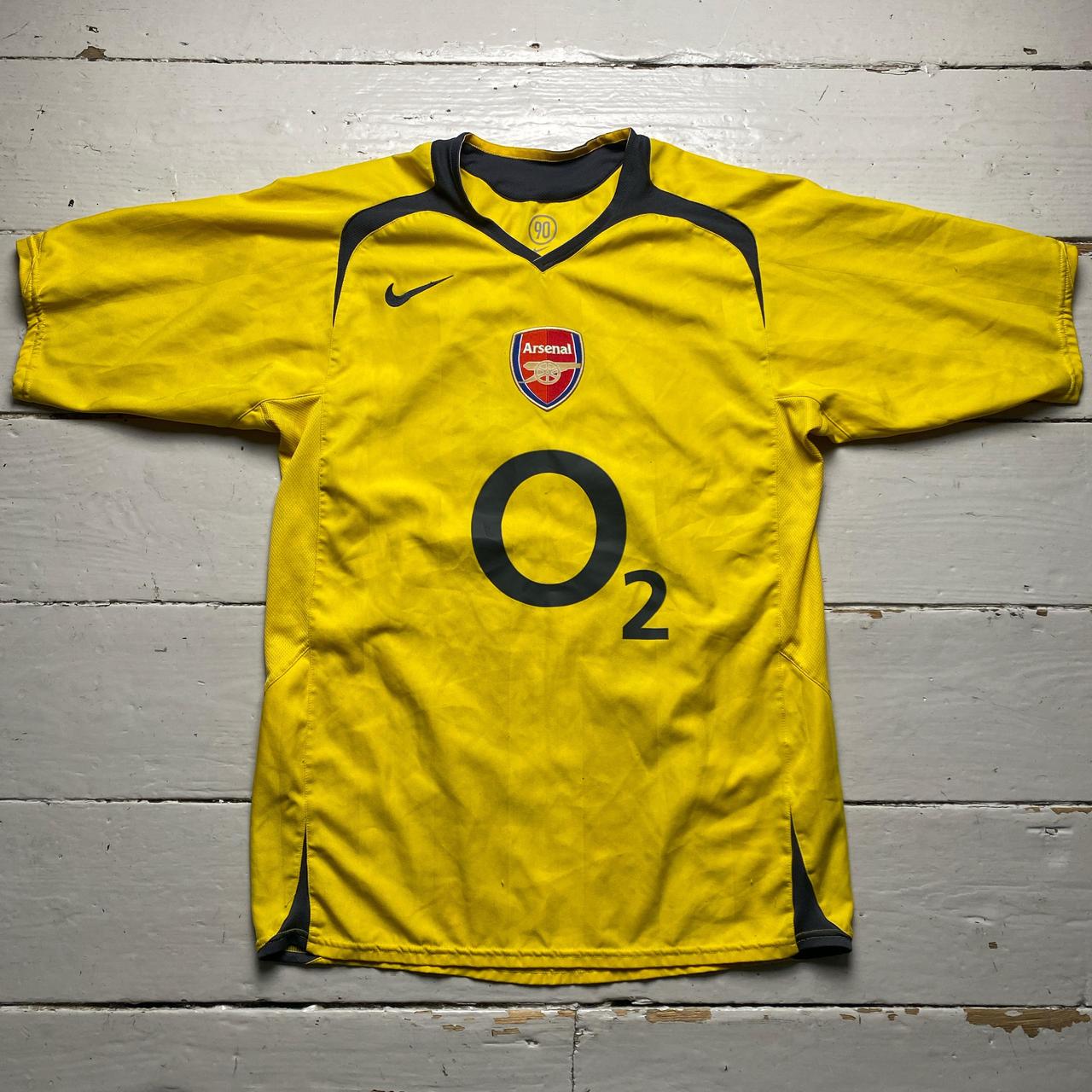 Nike Arsenal 2003/04 Vintage Total 90 Yellow and Grey O2 Football Jersey