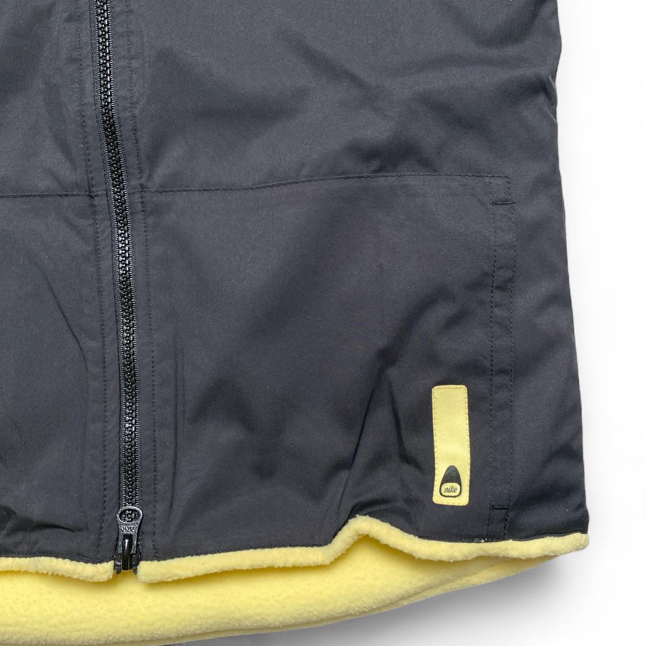 Nike y2k Vintage Reversivle Fleece and Nylon Gilet (S)