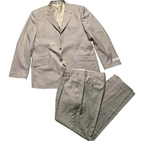 Armani Collezioni Cream Full Suit (XL)