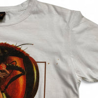 The Bees They Prey On Human Flesh Vintage White T-Shirt (L)