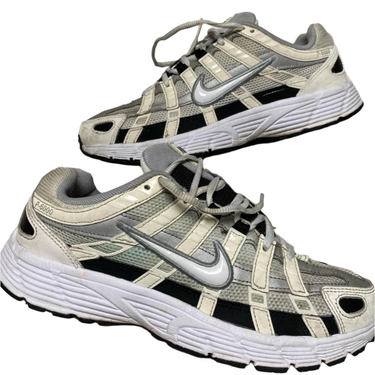 Nike p6000 White and Black (UK 6)