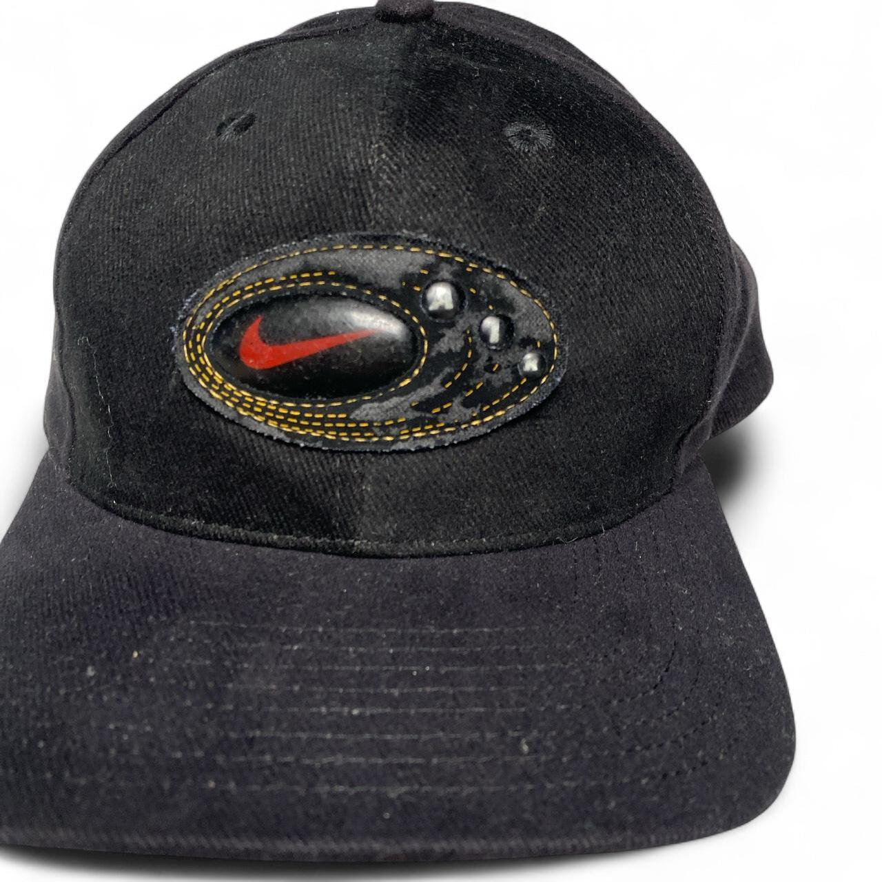 Nike Air Vintage 90’s Black and Red Swoosh Cap