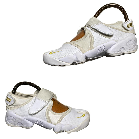 Nike Air Rift Vintage 2007 White and Golden Yellow Tabi Split Toe Trainers (UK 3.5)