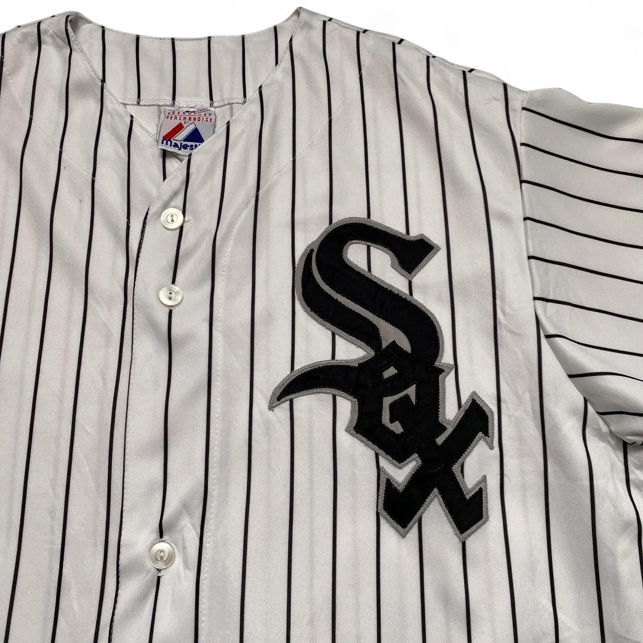 Chicago White Sox MLB Vintage Y2K Pinstripe White And Black Baseball Jersey (M)