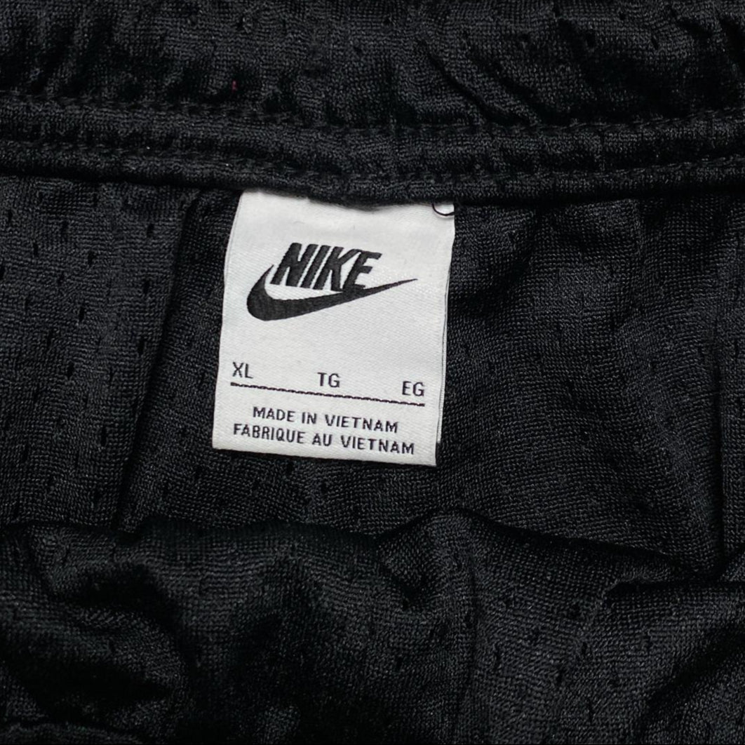 Nike Black and White Mesh Shorts (XL)