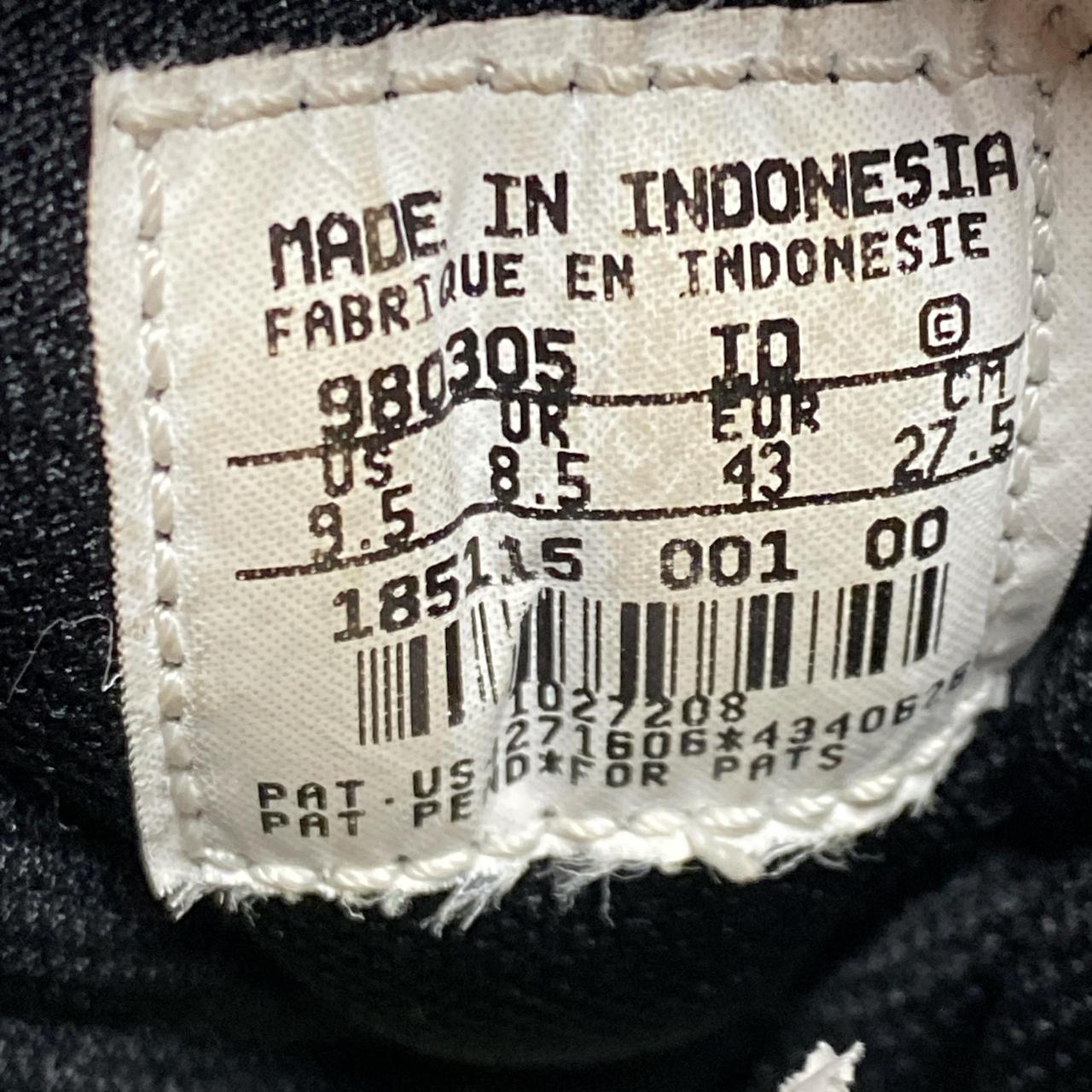 Nike ACG Vintage 90’s y2k Black and Yellow Boots